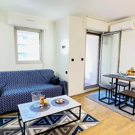 Le Chevrefeuille - Easystay83 Appartement